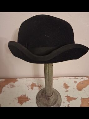 Classic Black Felt Bowler Hat